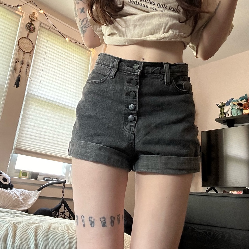 Urban Outfitters mom shorts